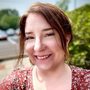 Meet your Posher, Mallory